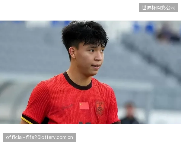 19岁小将王钰栋半程贡献3次助攻和5个进球,成为联赛中最亮眼的新星之一。 19岁小将王钰栋半程贡献3次助攻和5个进球,成为联赛中最亮眼的新星之一。